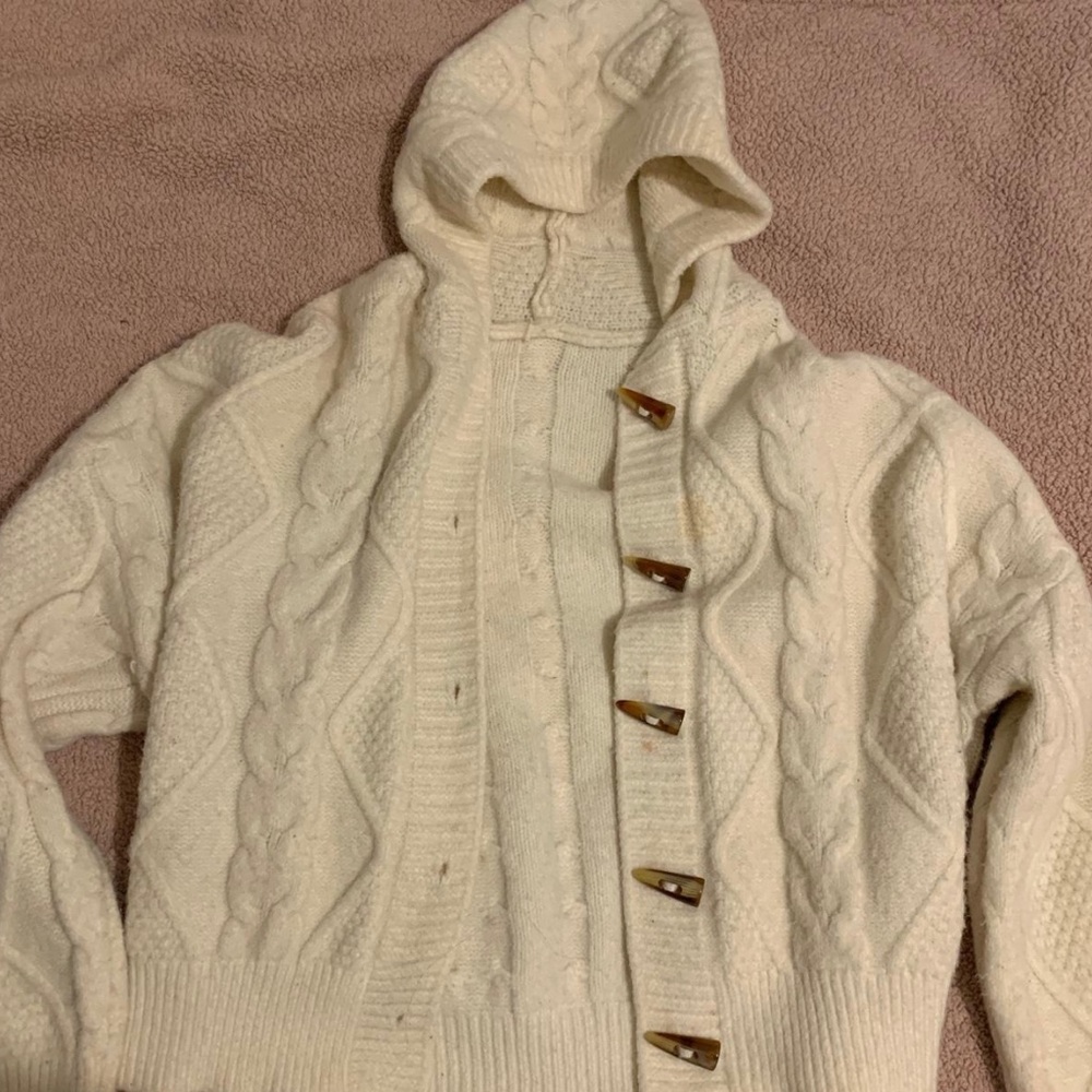 cottagecore/fairycore sweater/cardigan. barely worn, condition ok